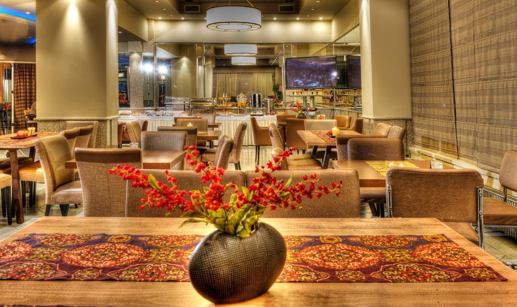 Aliakmon Hotel Кожани Екстериор снимка